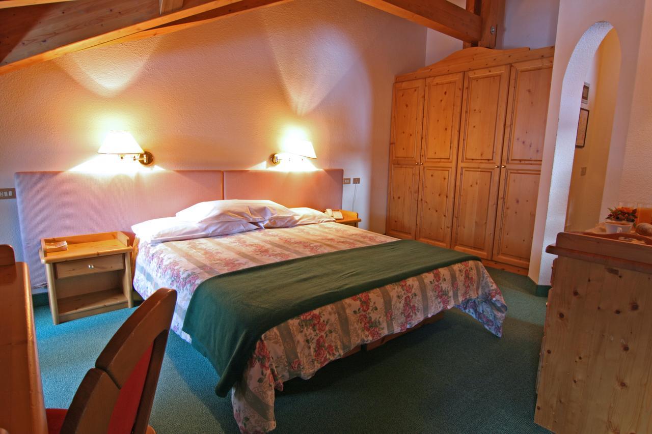 B&B Garni Villa Campitello Campitello di Fassa Ngoại thất bức ảnh
